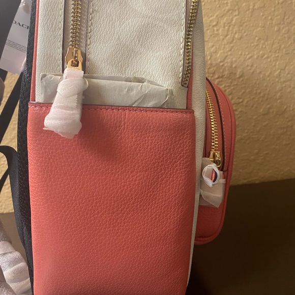 Coach Backpack - Picture 4 of 8